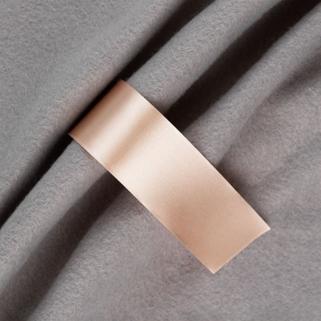 Лента сатиновая Satin 35 М, светло-бежевая, 70 см Лента сатиновая Satin 35 М, светло-бежевая, 70 см